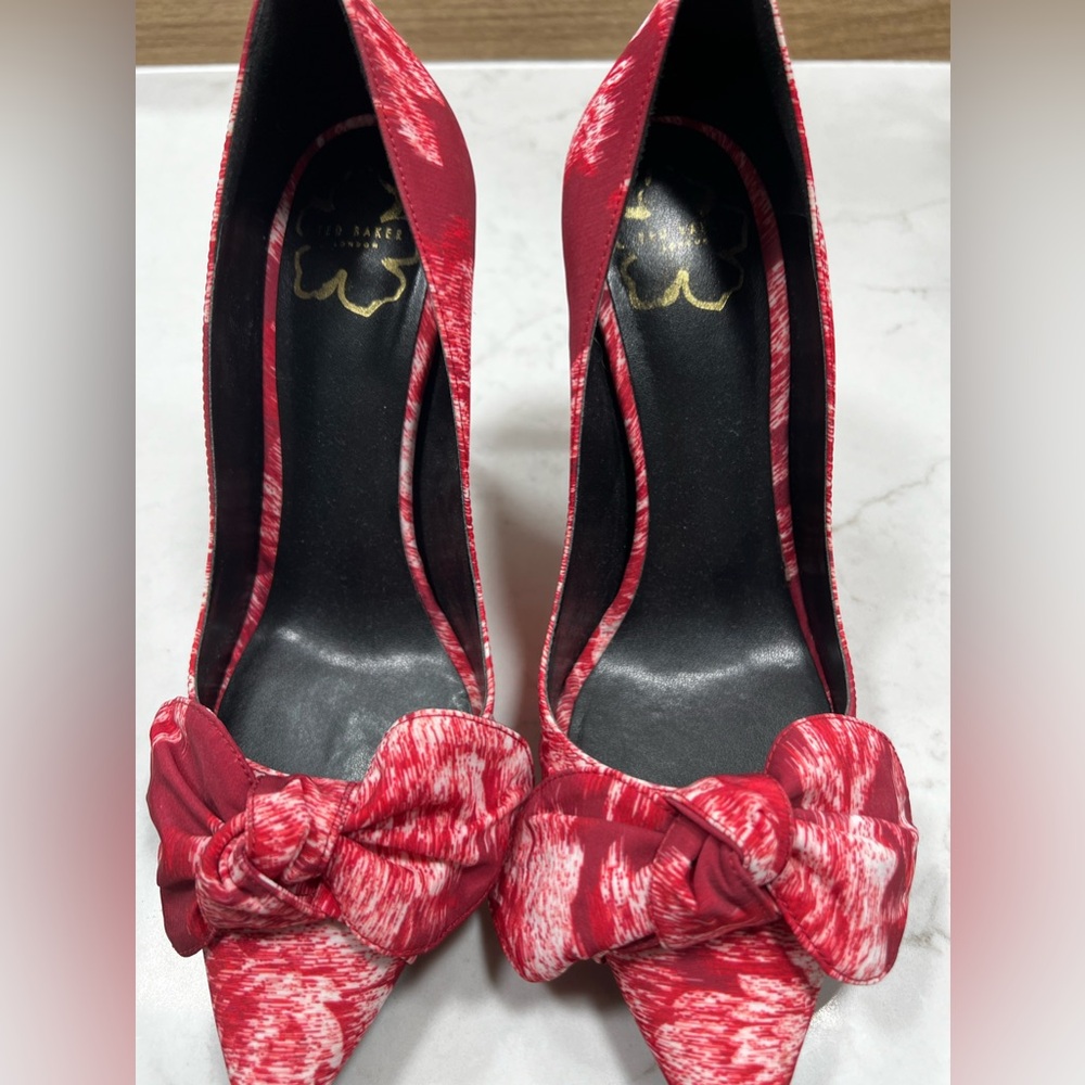 Ted Baker of London Ryama red and white heels, with bow accent